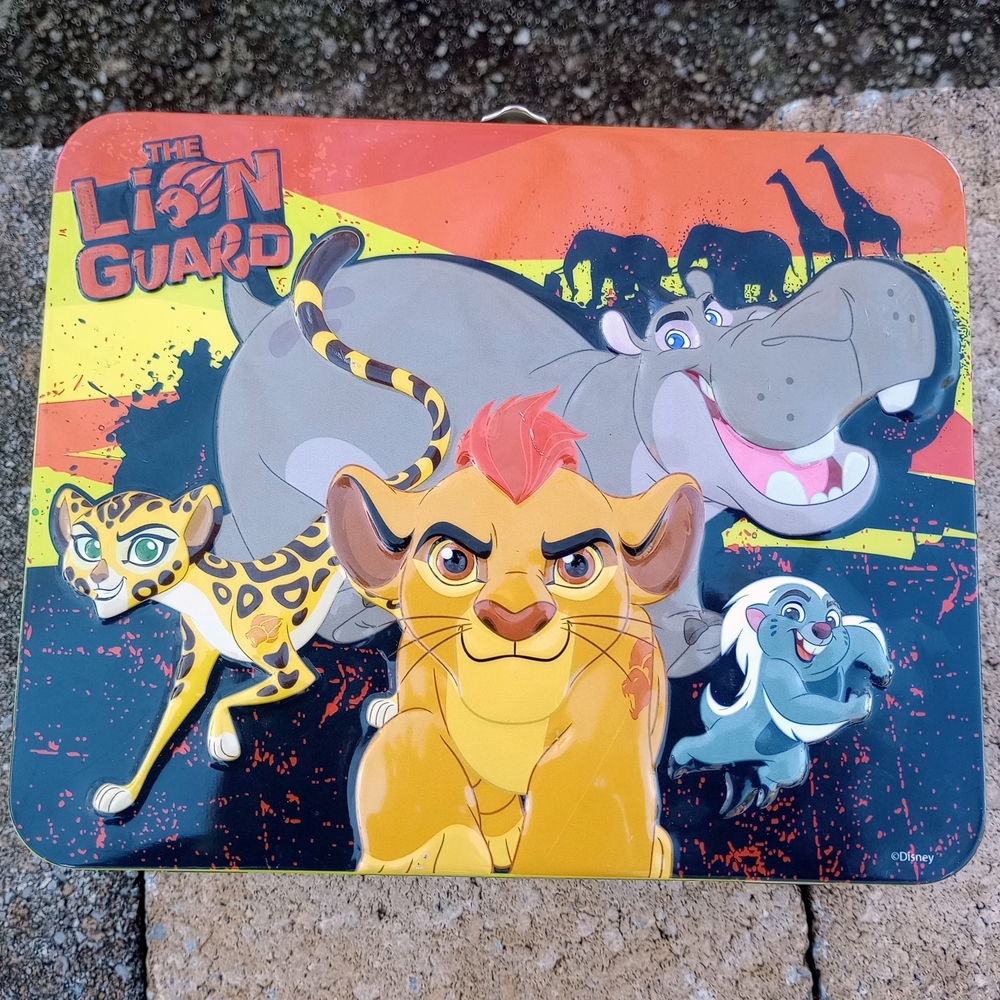 Disney The Lion Guard Lunch Box - Orange, Yellow, Gray